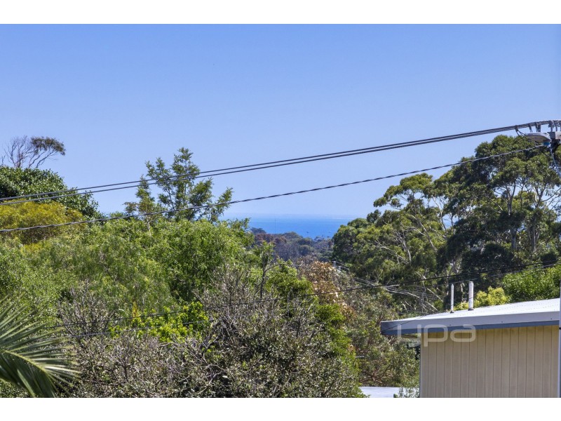 11 Hillman Avenue, Mccrae VIC 3938