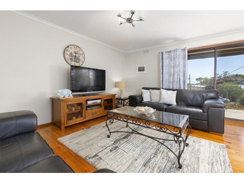 11 Hillman Avenue, Mccrae VIC 3938