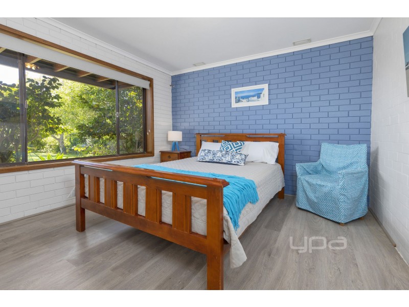 11 Hillman Avenue, Mccrae VIC 3938
