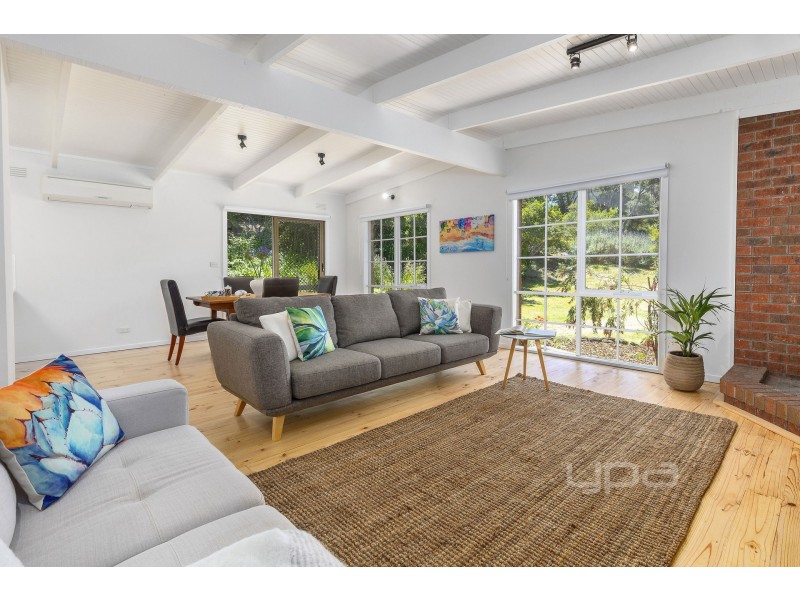 100 Grandview Avenue, Rye VIC 3941