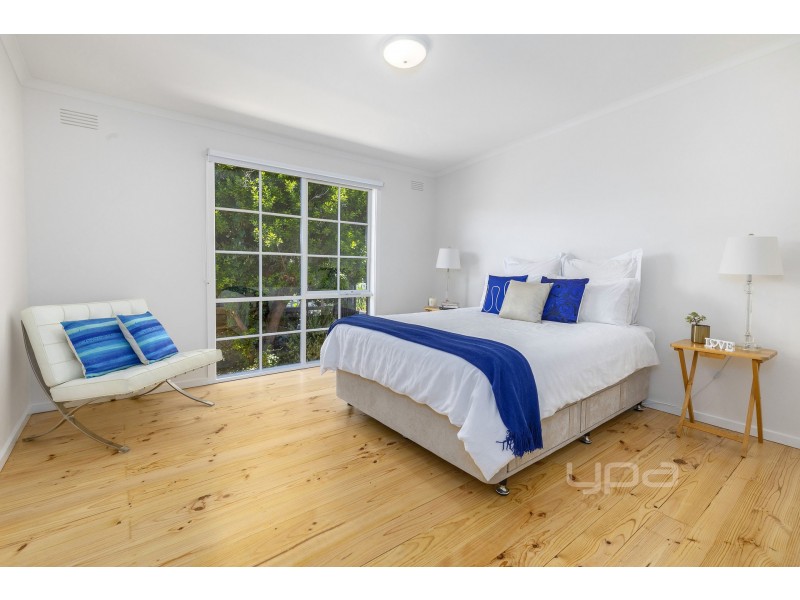 100 Grandview Avenue, Rye VIC 3941