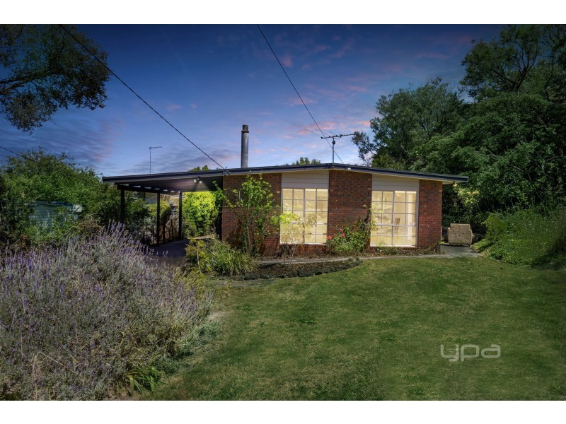 100 Grandview Avenue, Rye VIC 3941