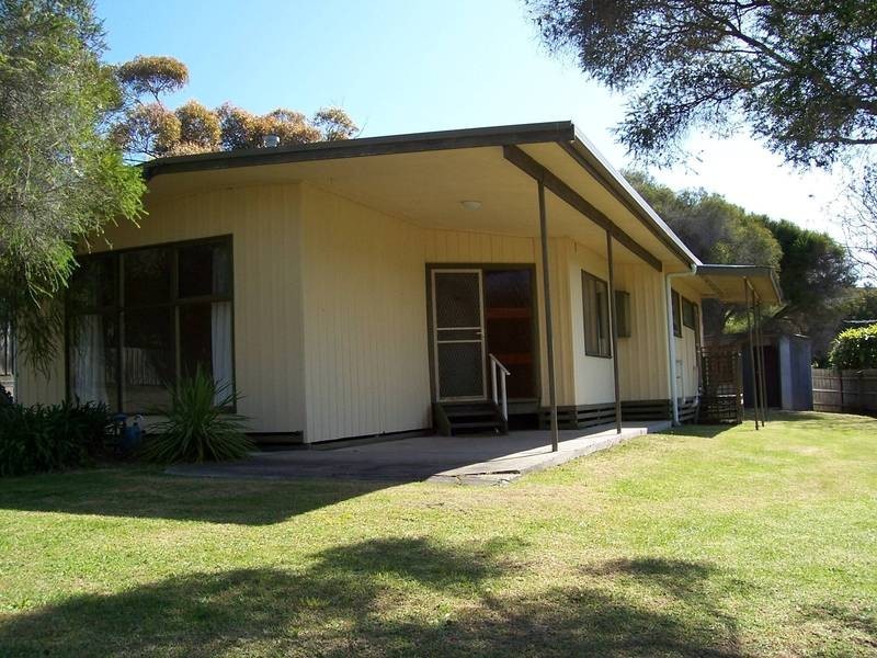 18 Highbury Rd, Rye VIC 3941