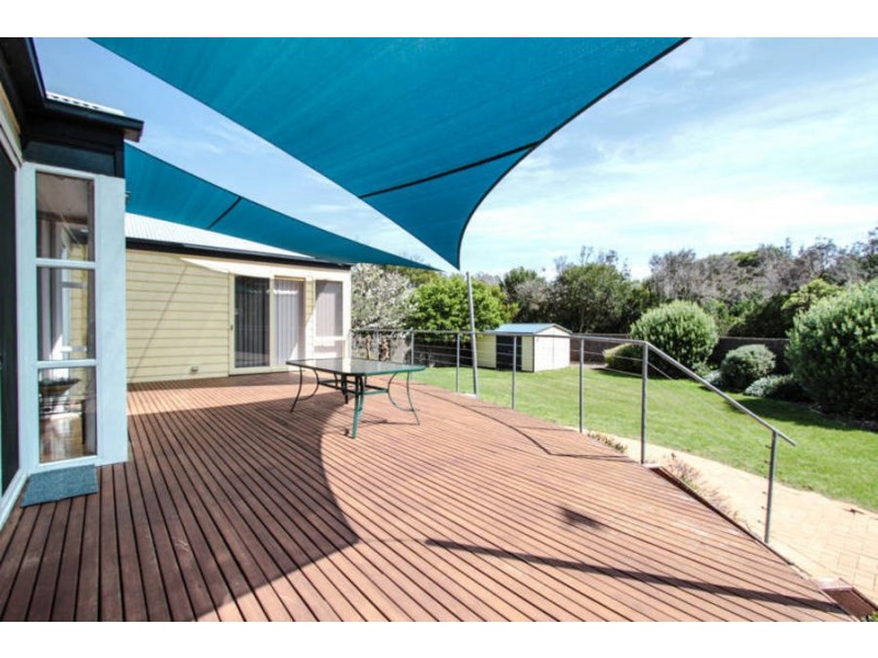 10 Loch Fyne Court, Sorrento VIC 3943