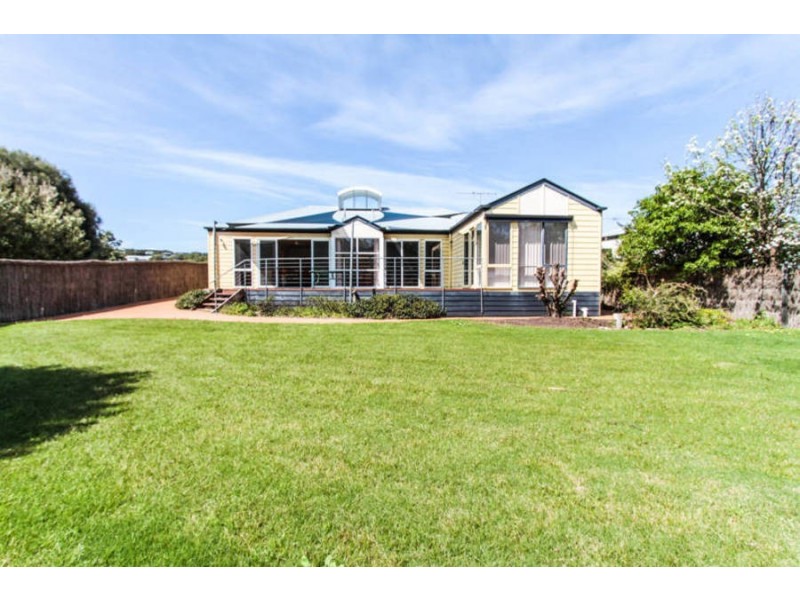 10 Loch Fyne Court, Sorrento VIC 3943