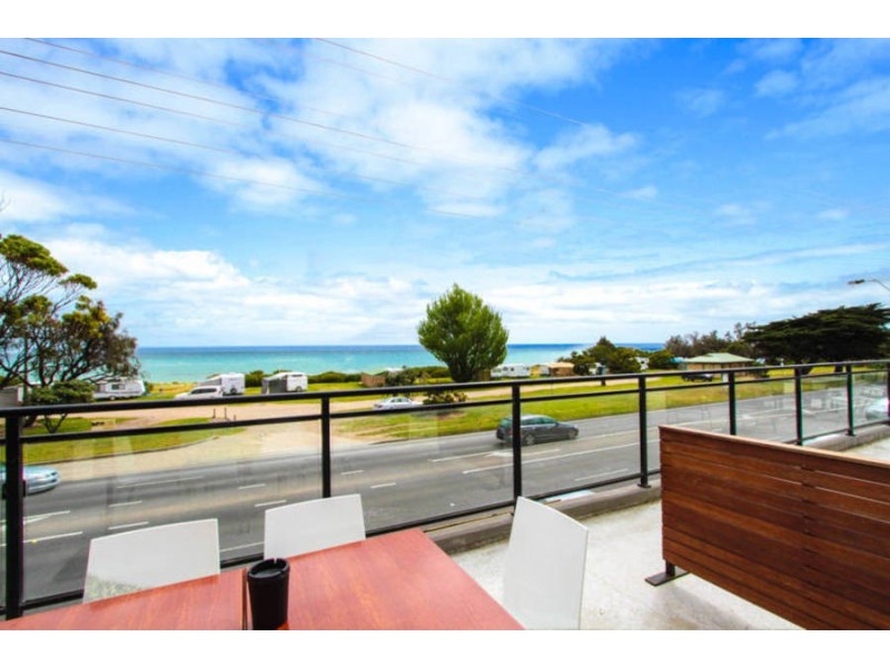 4 2255 Point Nepean Road, Rye VIC 3941