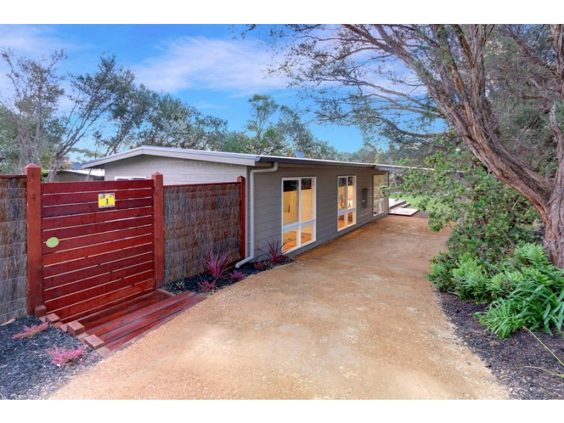 1 Wyena Street, Rye VIC 3941