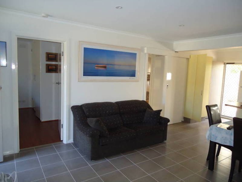 6/2475 Point Nepean Road, Rye VIC 3941