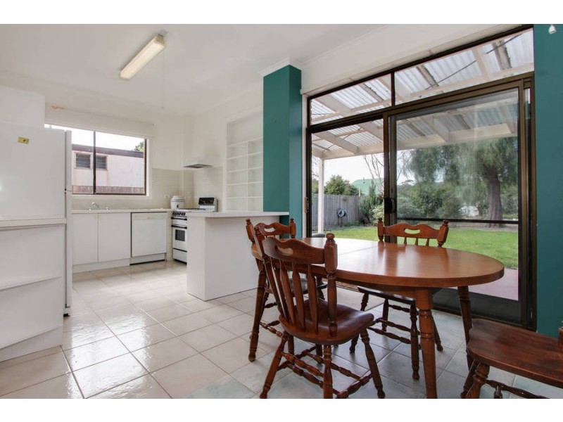 226 Dromana Parade, Safety Beach VIC 3936