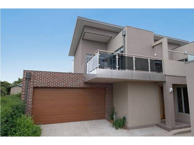 4/45 The Avenue, Mccrae VIC 3938