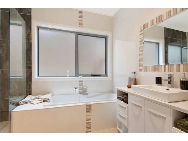 4/45 The Avenue, Mccrae VIC 3938