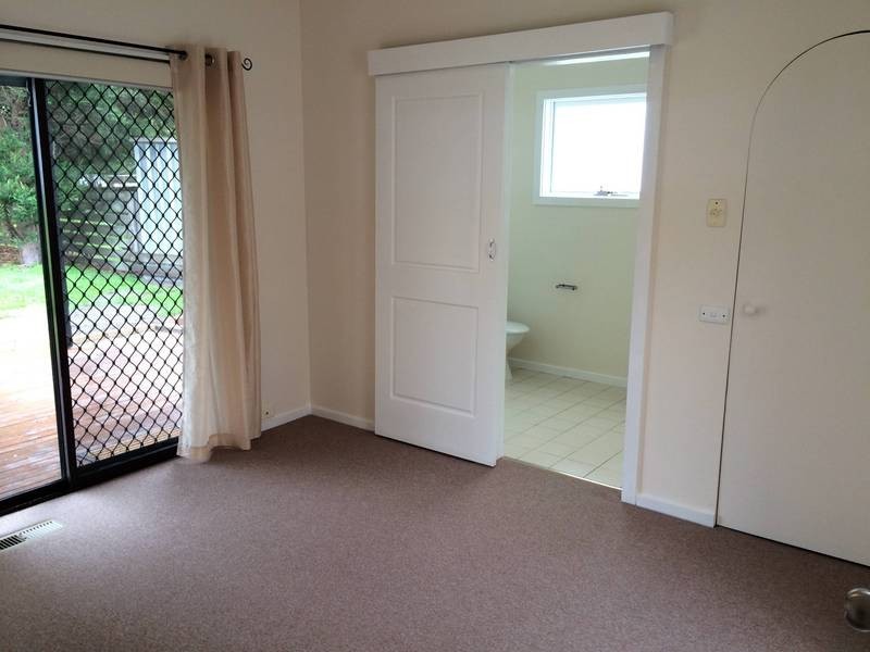 16 Hayes Avenue, Rosebud VIC 3939