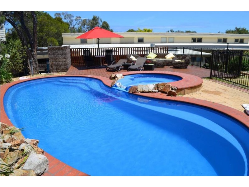 10 Alwyn St, Rye VIC 3941