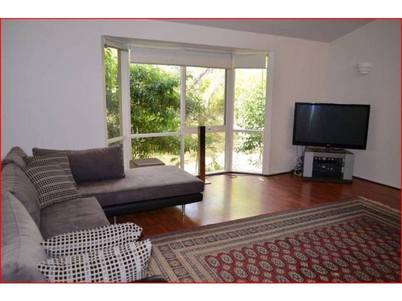 10 Alwyn St, Rye VIC 3941