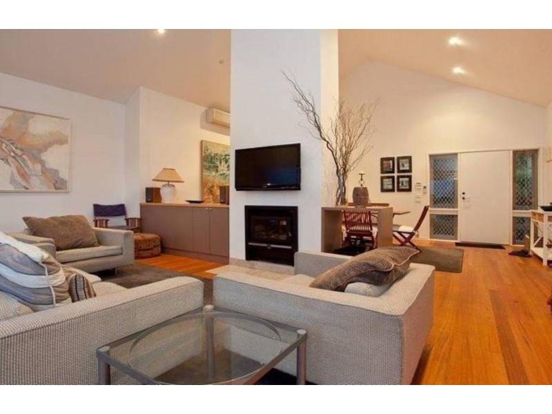 13 Burdoo Street, Rye VIC 3941