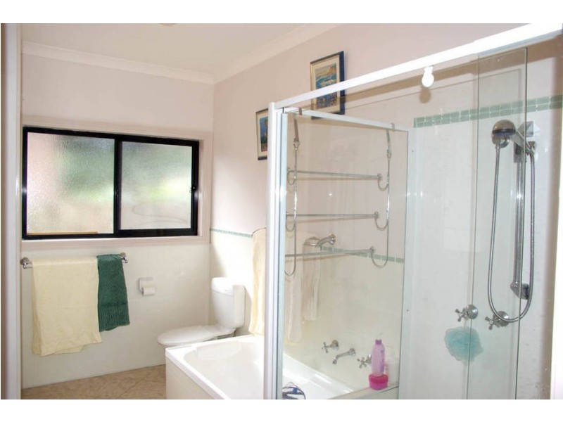 53 Leon Avenue, Rosebud VIC 3939