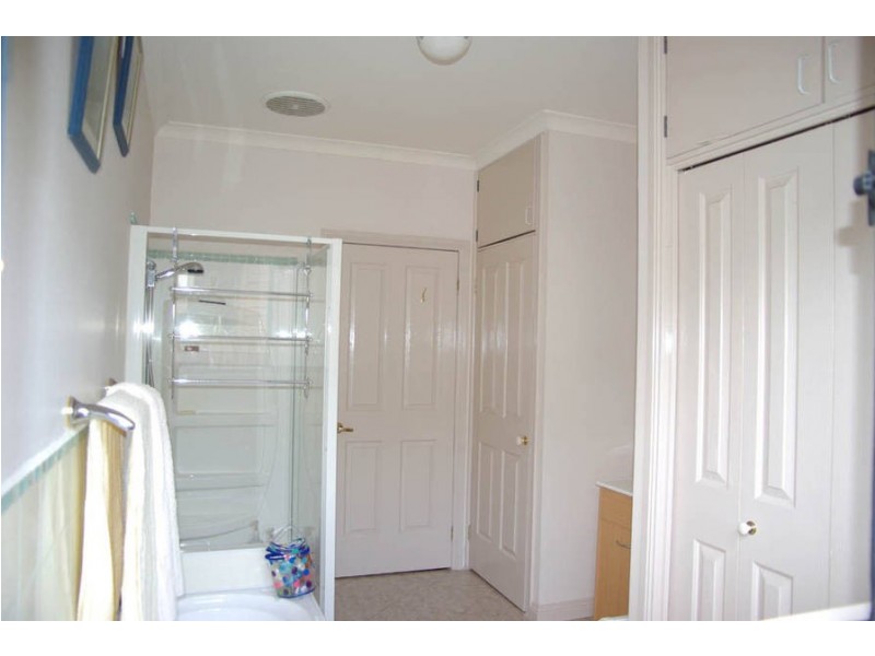 53 Leon Avenue, Rosebud VIC 3939