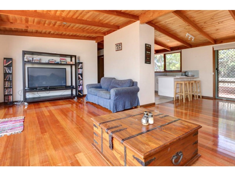 10 Chenier Street, Rye VIC 3941