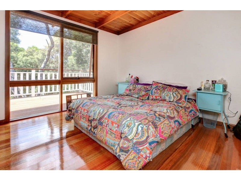 10 Chenier Street, Rye VIC 3941