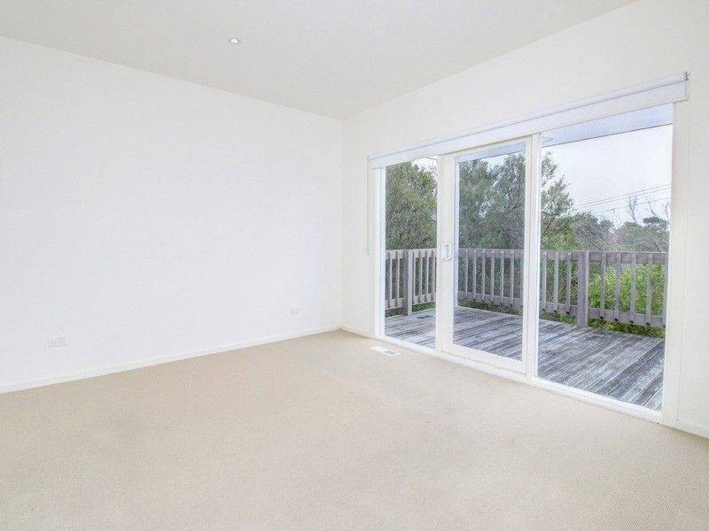 43 Beauna Vista Drive, Rye VIC 3941