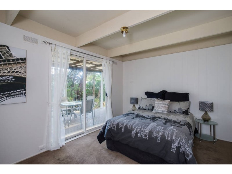 12 Martin Street, Rosebud VIC 3939