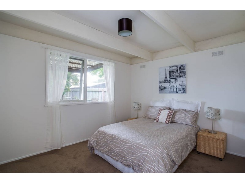 12 Martin Street, Rosebud VIC 3939