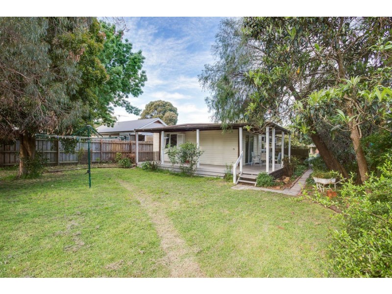 12 Martin Street, Rosebud VIC 3939