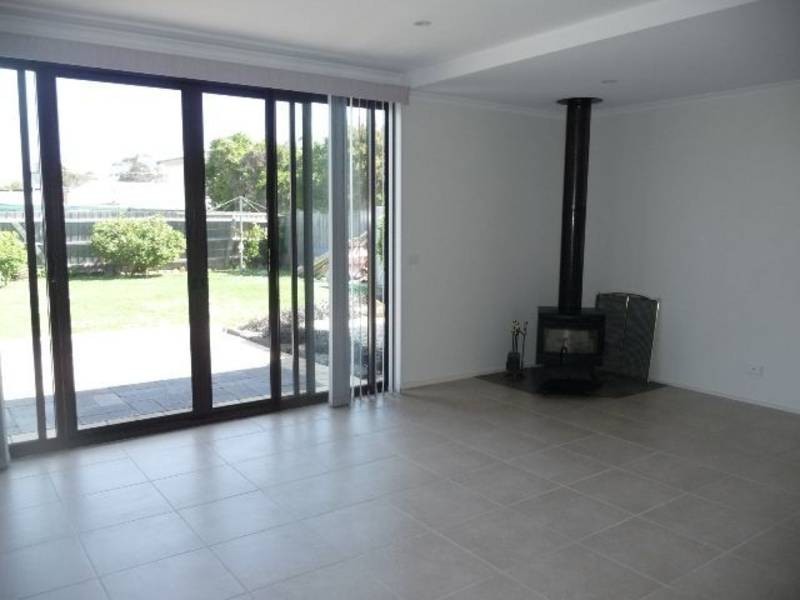 26 Knott Street, Safety Beach VIC 3936