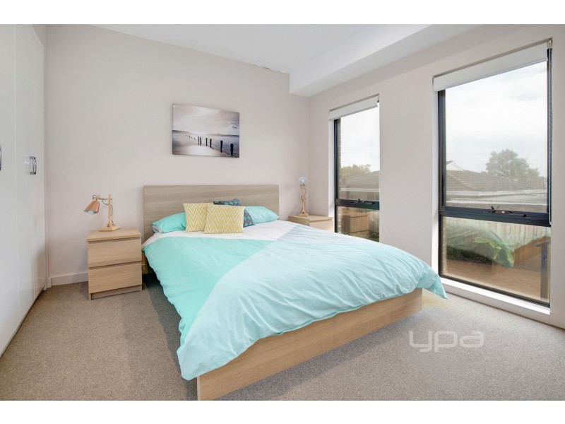 2/16 William Street, Mccrae VIC 3938