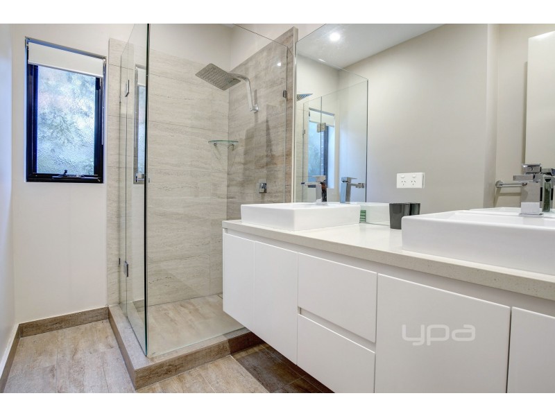 2/16 William Street, Mccrae VIC 3938