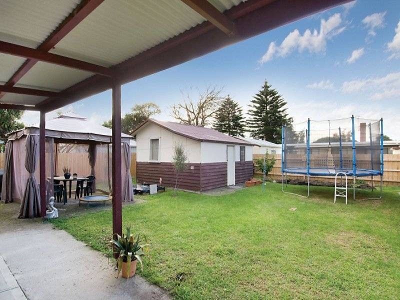 76 Guest Street, Tootgarook VIC 3941