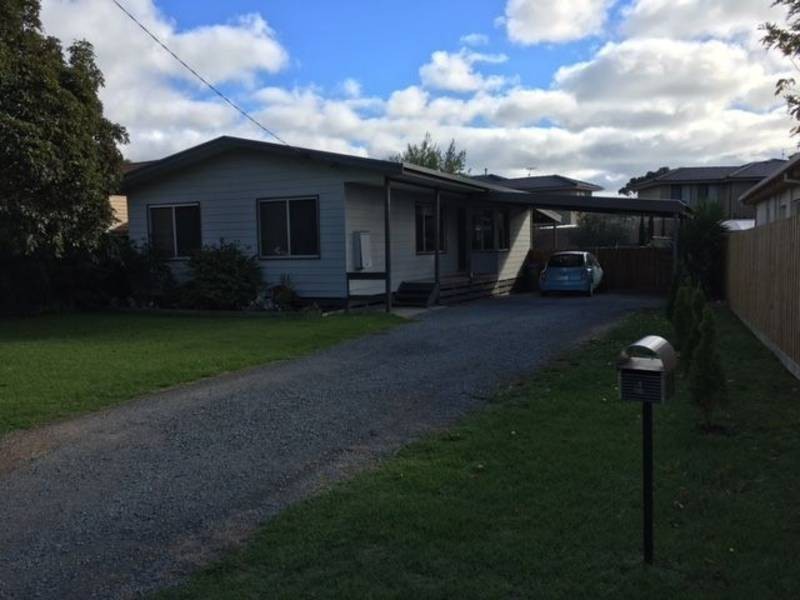 4 Rainier Avenue, Dromana VIC 3936