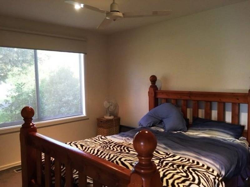 4 Rainier Avenue, Dromana VIC 3936