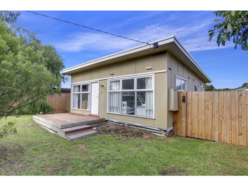 19 Alma Street, Tootgarook VIC 3941