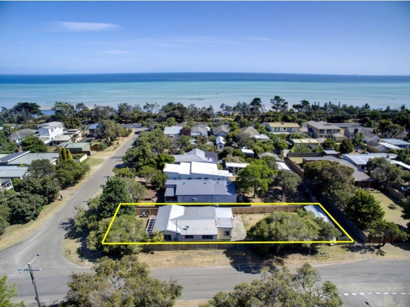 7 Romney Avenue, Tootgarook VIC 3941