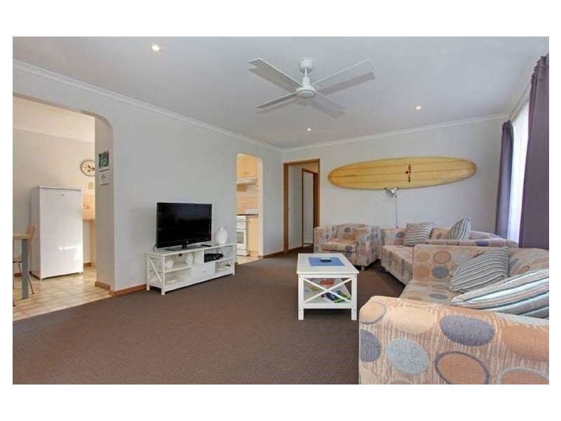149 Seventh Ave, Rosebud VIC 3939