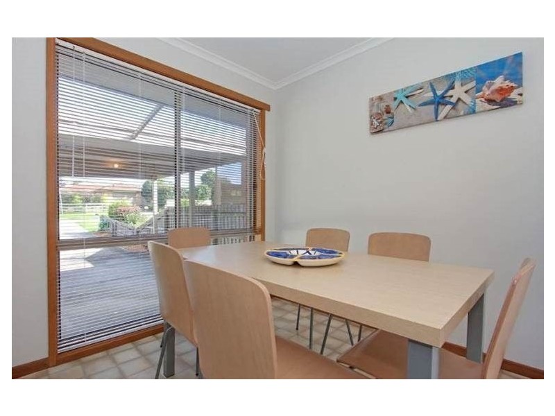 149 Seventh Ave, Rosebud VIC 3939