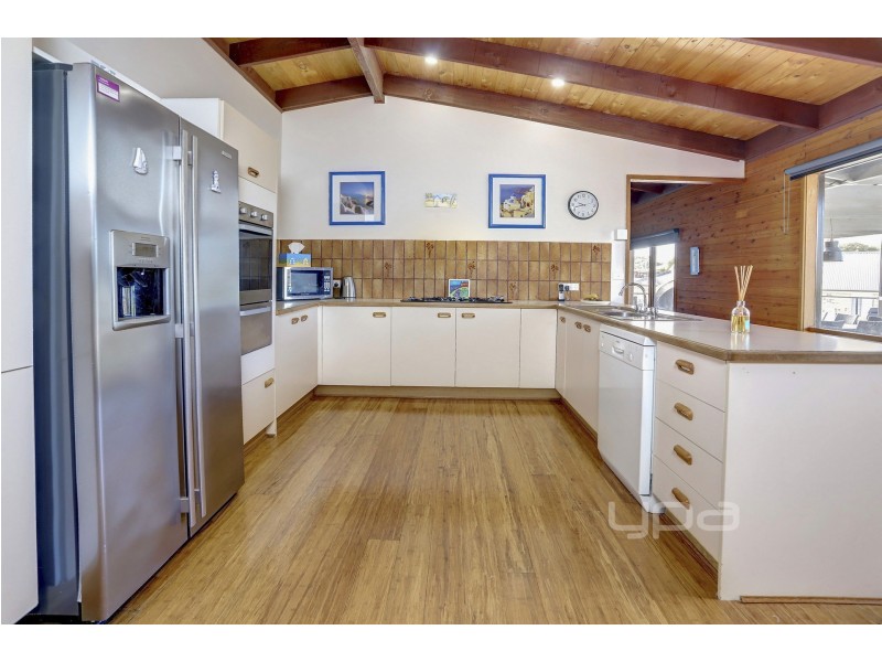 34 Bienias Crescent, Tootgarook VIC 3941