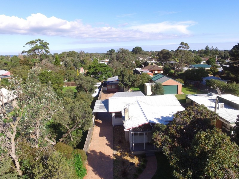 21 Barry Street, Tootgarook VIC 3941