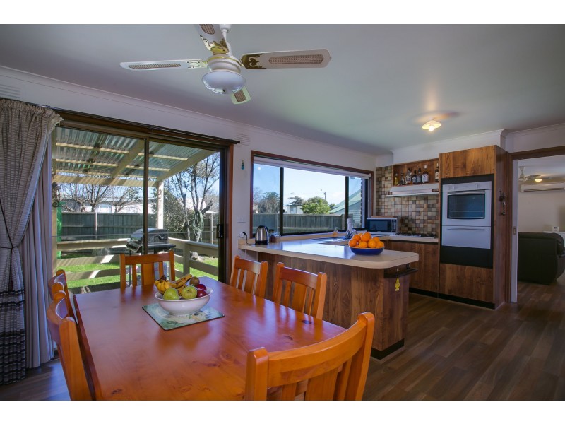 6 Arthur Street, Dromana VIC 3936