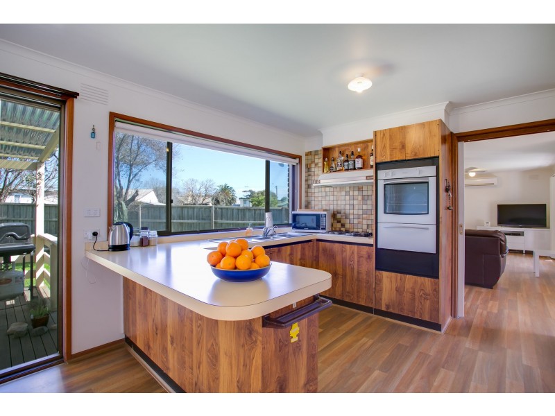 6 Arthur Street, Dromana VIC 3936