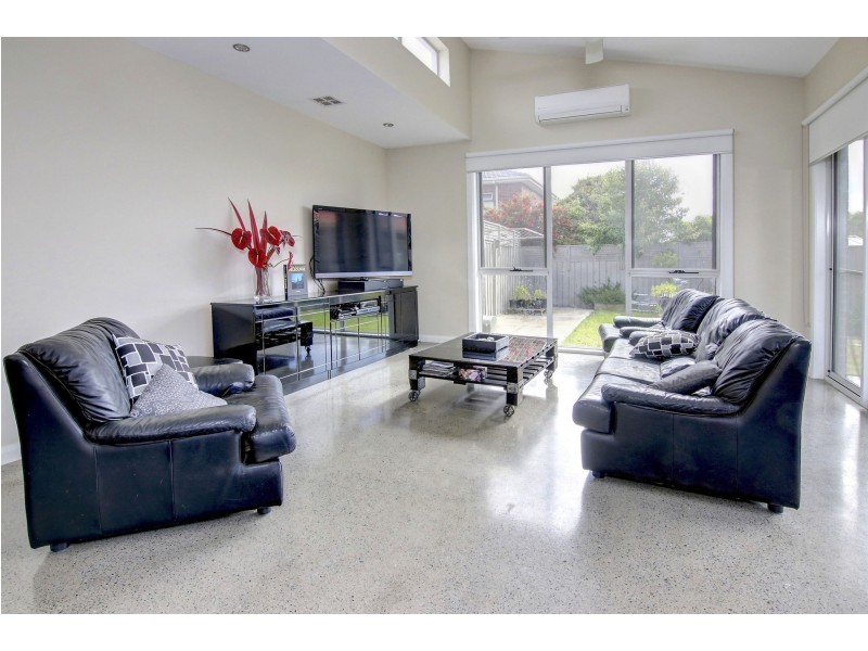 2/51 Carrigg Street, Dromana VIC 3936