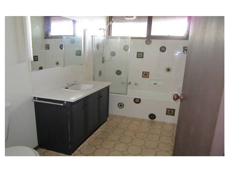 5 Abbey Lane, Mccrae VIC 3938