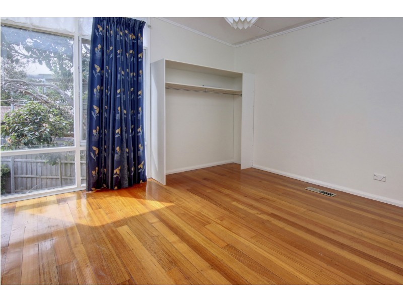 22 Dromana Parade, Safety Beach VIC 3936