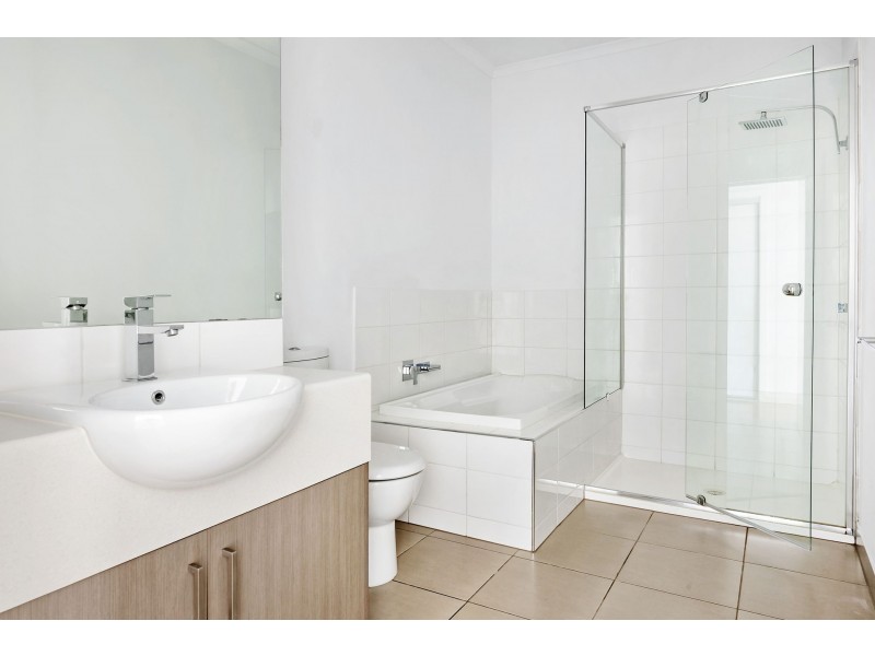 1A Palm Grove, Dromana VIC 3936