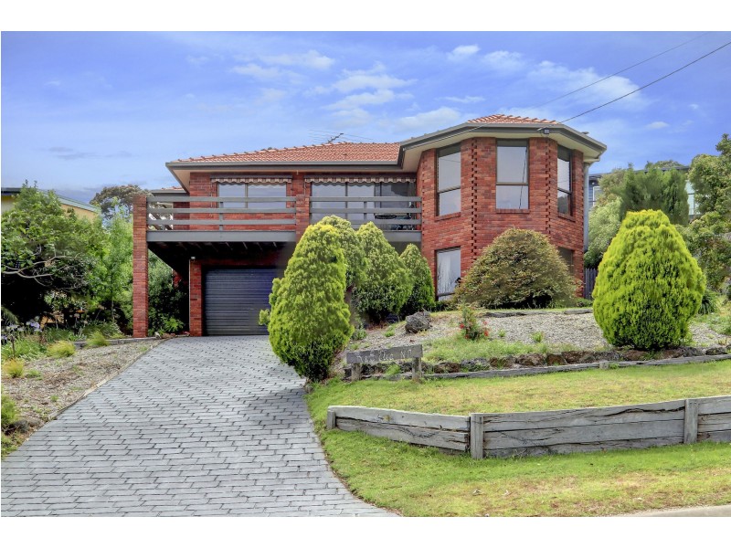 17 Arthurs Avenue, Mccrae VIC 3938