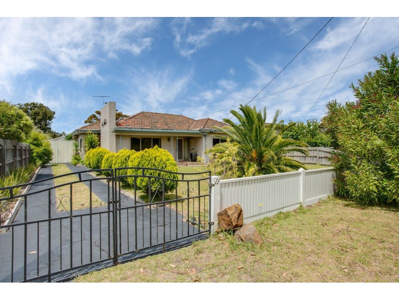 11 Burdett Street, Tootgarook VIC 3941