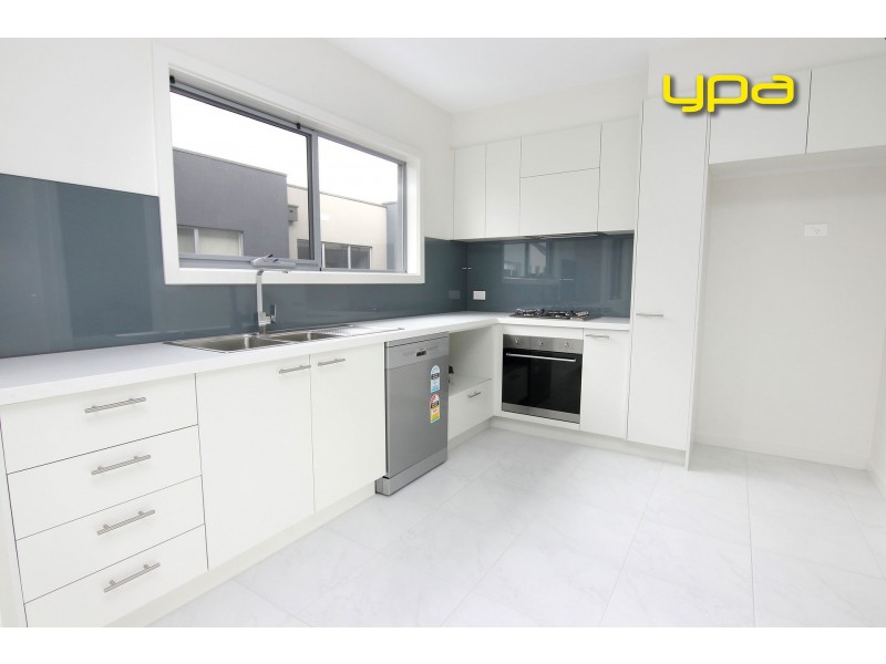 4 Whipstaff Lane, Safety Beach VIC 3936