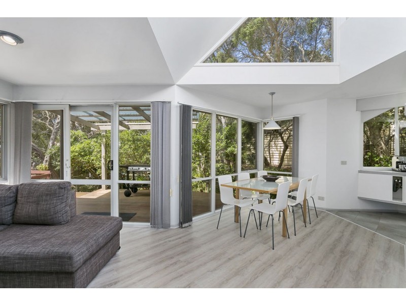 17 Alexander Avenue, Rye VIC 3941