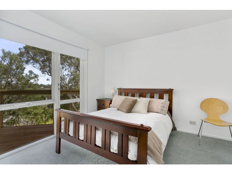 17 Alexander Avenue, Rye VIC 3941